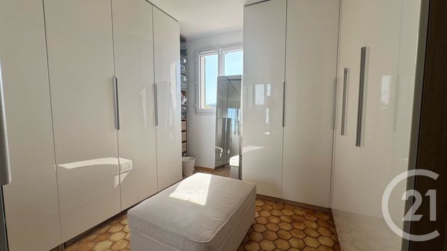 Maison &agrave; vendre - 5 pi&egrave;ces - 116,95 m2 - La Garde - 83 - PROVENCE-ALPES-COTE-D-AZUR