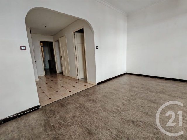Appartement F2 &agrave; vendre - 2 pi&egrave;ces - 66,55 m2 - Toulon - 83 - PROVENCE-ALPES-COTE-D-AZUR
