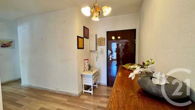 Appartement F5 &agrave; vendre - 5 pi&egrave;ces - 92,03 m2 - La Garde - 83 - PROVENCE-ALPES-COTE-D-AZUR