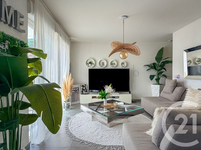 Appartement F2 &agrave; vendre - 2 pi&egrave;ces - 47,13 m2 - La Valette Du Var - 83 - PROVENCE-ALPES-COTE-D-AZUR