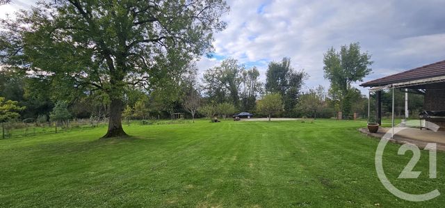 Maison &agrave; vendre - 10 pi&egrave;ces - 242 m2 - Montagny Pres Louhans - 71 - BOURGOGNE