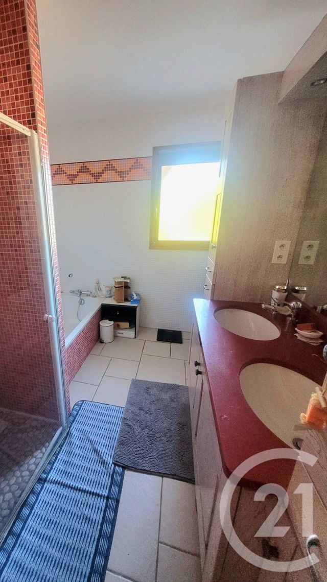 Maison &agrave; vendre - 7 pi&egrave;ces - 213 m2 - Louhans Chateaurenaud - 71 - BOURGOGNE