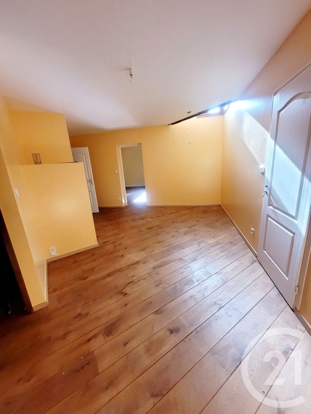 Maison &agrave; vendre - 7 pi&egrave;ces - 213 m2 - Louhans Chateaurenaud - 71 - BOURGOGNE