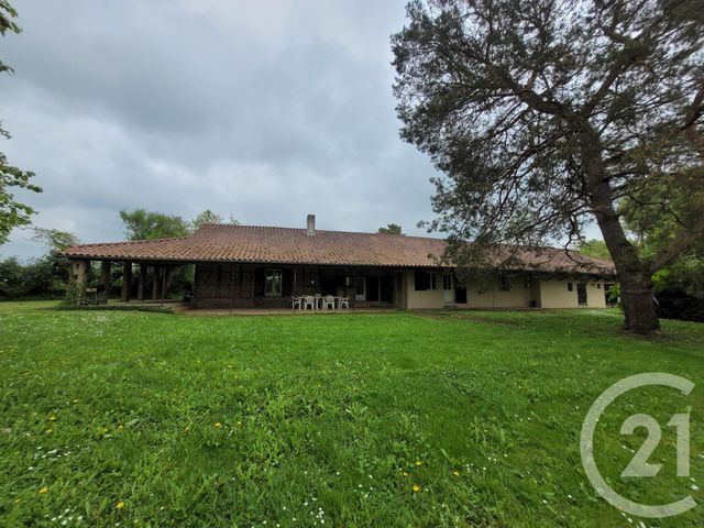 Maison &agrave; vendre - 5 pi&egrave;ces - 150 m2 - La Chapelle Thecle - 71 - BOURGOGNE