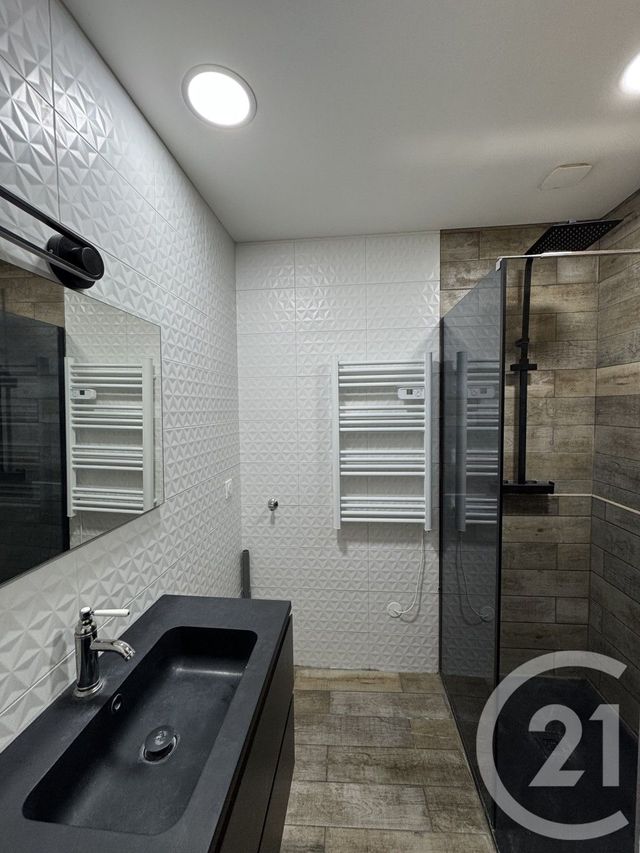 Appartement T3 à vendre - 4 pièces - 87,17 m2 - Louhans - 71 - BOURGOGNE