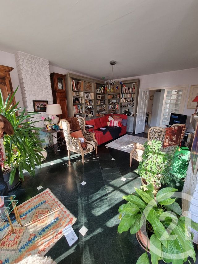 Appartement T4 à vendre - 5 pièces - 145,48 m2 - Louhans - 71 - BOURGOGNE