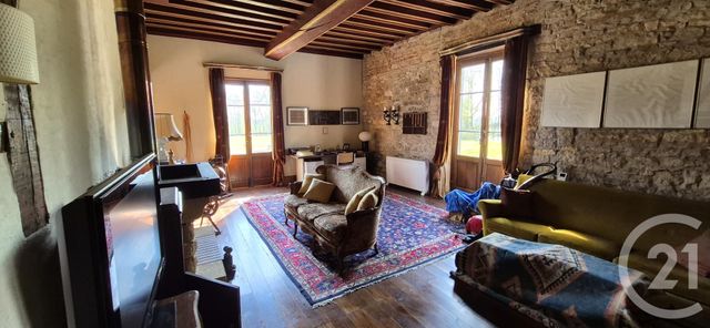 Maison &agrave; vendre - 9 pi&egrave;ces - 218 m2 - St Usuge - 71 - BOURGOGNE