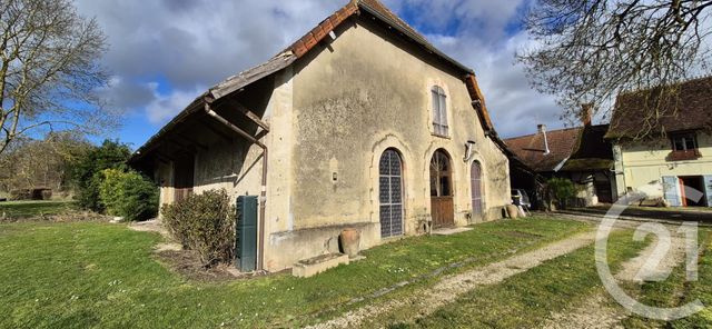 Maison &agrave; vendre - 9 pi&egrave;ces - 218 m2 - St Usuge - 71 - BOURGOGNE