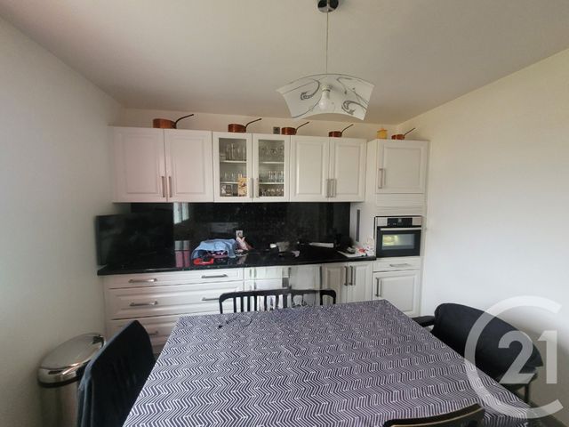 Maison &agrave; vendre - 7 pi&egrave;ces - 102,20 m2 - St Vincent En Bresse - 71 - BOURGOGNE
