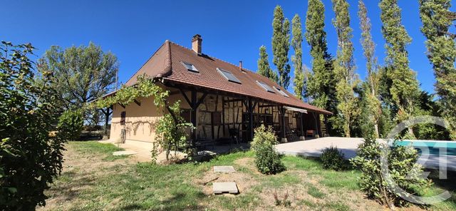 Maison 6 pièces 181 m² · à Saint-Martin-du-Mont · 181 m² · 359 000 €