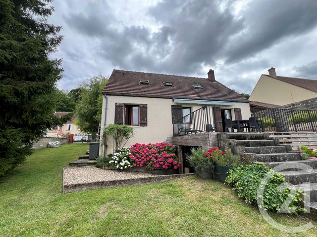 Maison &agrave; vendre - 8 pi&egrave;ces - 108,05 m2 - Villers Cotterets - 02 - PICARDIE