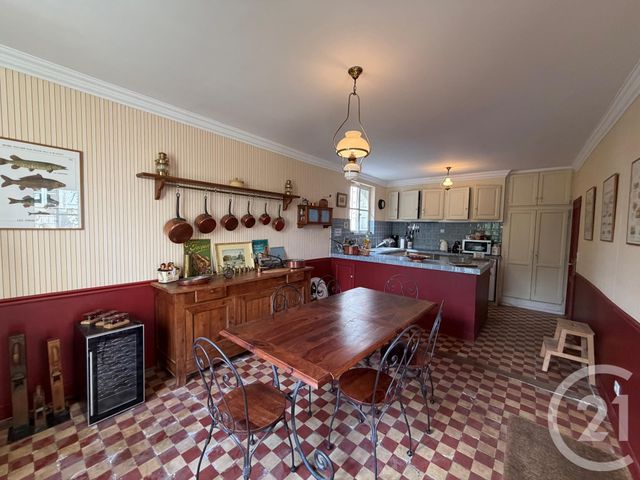 Maison &agrave; vendre - 8 pi&egrave;ces - 252,51 m2 - Villers Cotterets - 02 - PICARDIE