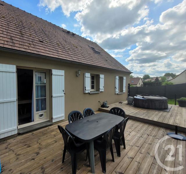 Maison &agrave; vendre - 5 pi&egrave;ces - 115 m2 - Villers Cotterets - 02 - PICARDIE