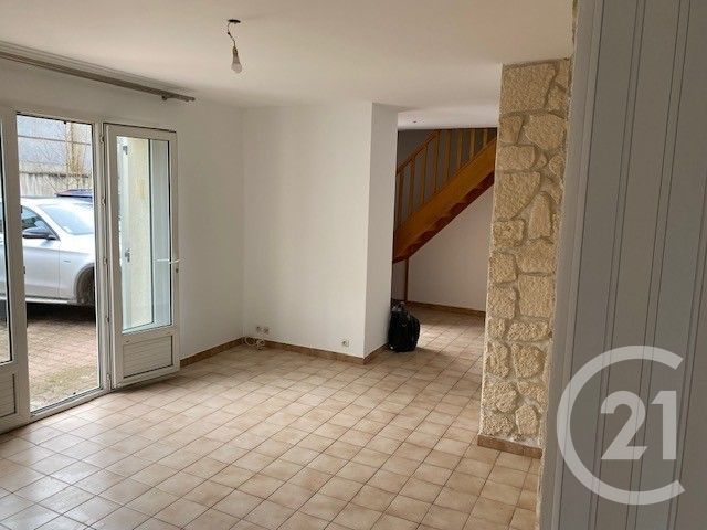 Maison à louer - 4 pièces - 74,40 m2 - St Pathus - 77 - ILE-DE-FRANCE