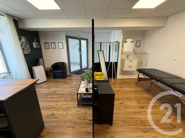 immeuble - LE PLESSIS BELLEVILLE - 60