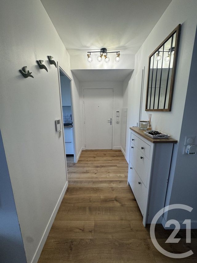 Appartement Duplex à vendre - 4 pièces - 81,35 m2 - Claye Souilly - 77 - ILE-DE-FRANCE