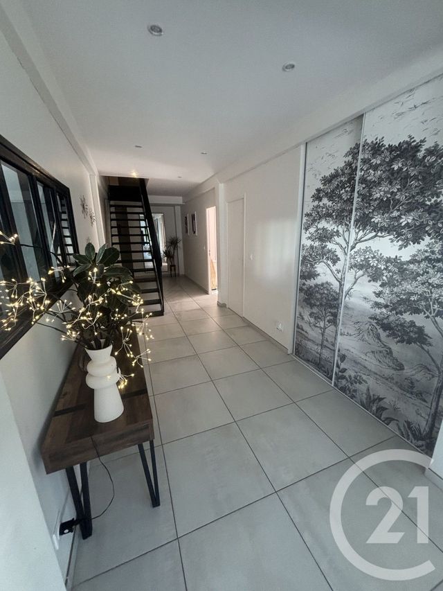 Maison &agrave; vendre - 6 pi&egrave;ces - 230 m2 - St Mard - 77 - ILE-DE-FRANCE