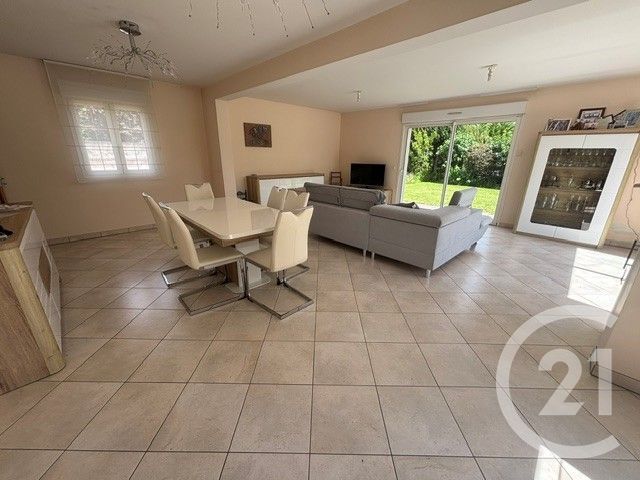Maison &agrave; vendre - 7 pi&egrave;ces - 196 m2 - St Pathus - 77 - ILE-DE-FRANCE