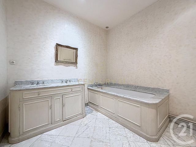 Maison &agrave; vendre - 7 pi&egrave;ces - 292,40 m2 - La Madeleine - 59 - NORD-PAS-DE-CALAIS