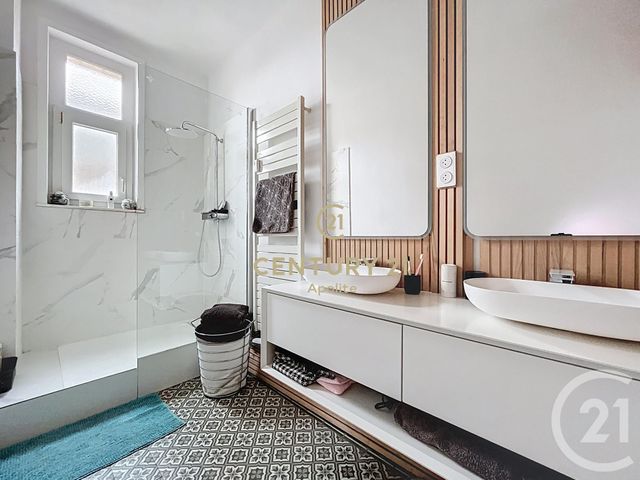 Appartement T3 &agrave; vendre - 4 pi&egrave;ces - 125 m2 - La Madeleine - 59 - NORD-PAS-DE-CALAIS