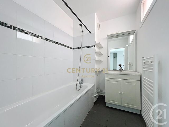 Appartement F3 à vendre - 3 pièces - 66,25 m2 - La Madeleine - 59 - NORD-PAS-DE-CALAIS