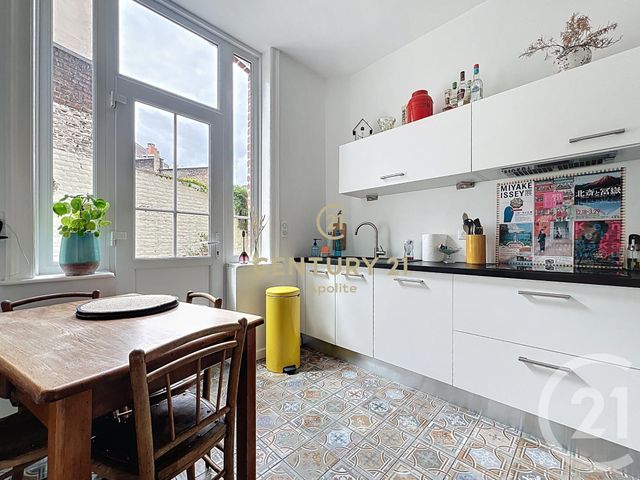 Appartement F4 à vendre - 4 pièces - 87 m2 - La Madeleine - 59 - NORD-PAS-DE-CALAIS