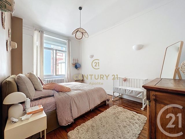 Appartement F4 à vendre - 4 pièces - 121 m2 - La Madeleine - 59 - NORD-PAS-DE-CALAIS