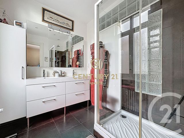 Appartement F4 à vendre - 4 pièces - 138 m2 - La Madeleine - 59 - NORD-PAS-DE-CALAIS