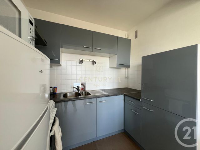 Appartement T2 &agrave; louer - 2 pi&egrave;ces - 43,75 m2 - La Madeleine - 59 - NORD-PAS-DE-CALAIS