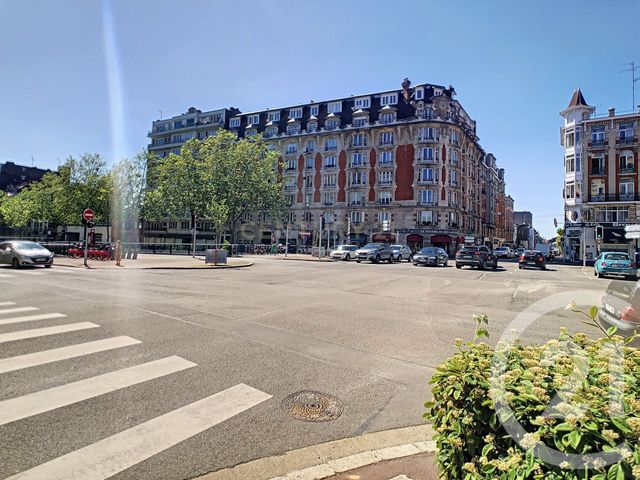 Immeuble à vendre LA MADELEINE