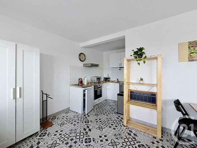 Appartement Studio &agrave; louer - 1 pi&egrave;ce - 30,25 m2 - La Madeleine - 59 - NORD-PAS-DE-CALAIS