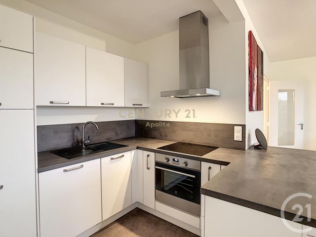 Appartement T2 &agrave; louer - 2 pi&egrave;ces - 43,17 m2 - La Madeleine - 59 - NORD-PAS-DE-CALAIS