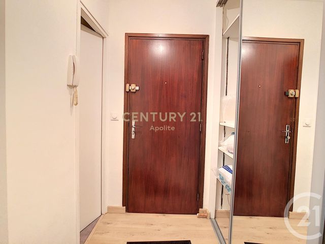 Appartement T2 &agrave; louer - 2 pi&egrave;ces - 43,17 m2 - La Madeleine - 59 - NORD-PAS-DE-CALAIS