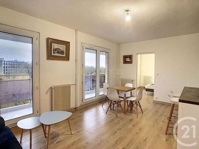 Appartement T2 &agrave; louer - 2 pi&egrave;ces - 43,17 m2 - La Madeleine - 59 - NORD-PAS-DE-CALAIS