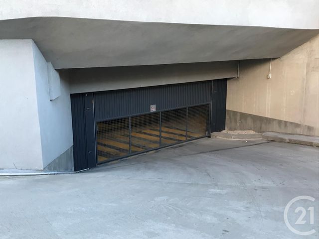 Parking &agrave; louer - 20 m2 - La Madeleine - 59 - NORD-PAS-DE-CALAIS