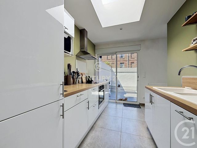 Maison &agrave; louer - 5 pi&egrave;ces - 93,93 m2 - Lille - 59 - NORD-PAS-DE-CALAIS