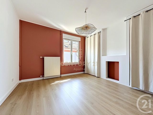 Maison &agrave; louer - 5 pi&egrave;ces - 93,93 m2 - Lille - 59 - NORD-PAS-DE-CALAIS