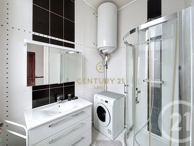 Appartement F2 &agrave; louer - 2 pi&egrave;ces - 41 m2 - Lille - 59 - NORD-PAS-DE-CALAIS