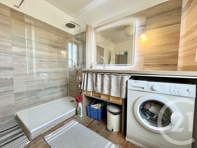 Appartement T5 &agrave; vendre - 5 pi&egrave;ces - 89,32 m2 - La Tour Du Pin - 38 - RHONE-ALPES