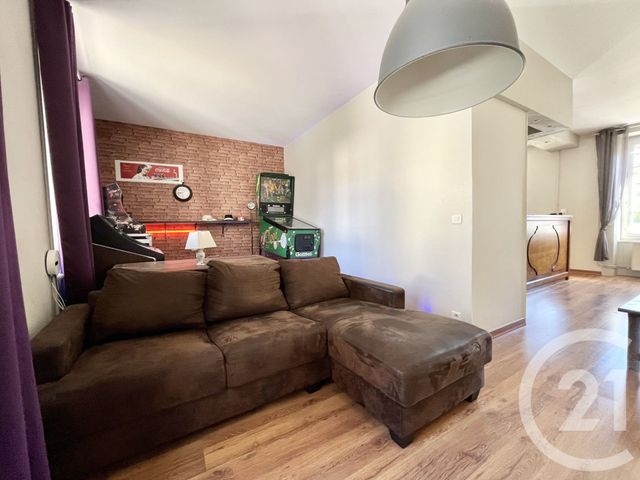 Appartement T5 &agrave; vendre - 5 pi&egrave;ces - 89,32 m2 - La Tour Du Pin - 38 - RHONE-ALPES
