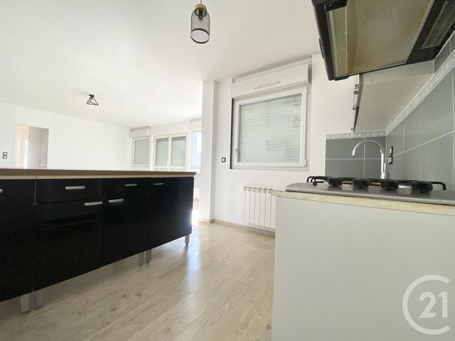 Appartement T4 &agrave; louer - 4 pi&egrave;ces - 68,06 m2 - Pressins - 38 - RHONE-ALPES