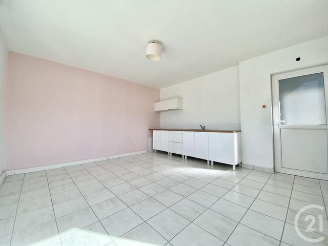 Appartement T4 &agrave; louer - 4 pi&egrave;ces - 68,06 m2 - Pressins - 38 - RHONE-ALPES