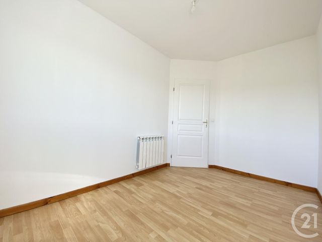 Appartement T4 &agrave; louer - 4 pi&egrave;ces - 68,06 m2 - Pressins - 38 - RHONE-ALPES