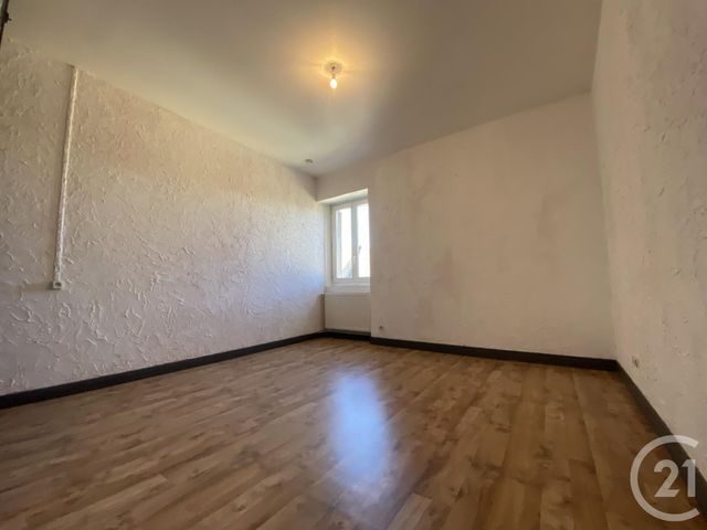 Appartement T3 à vendre - 3 pièces - 74,60 m2 - Les Abrets En Dauphine - 38 - RHONE-ALPES