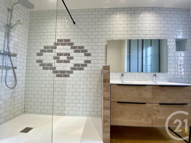 Maison à vendre - 4 pièces - 110 m2 - Les Abrets En Dauphine - 38 - RHONE-ALPES