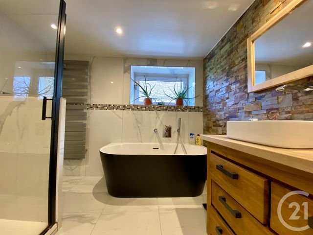 Maison à vendre - 10 pièces - 224,50 m2 - Les Avenieres Veyrins Thuellin - 38 - RHONE-ALPES