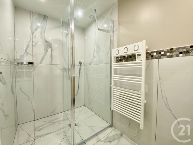 Maison à vendre - 10 pièces - 224,50 m2 - Les Avenieres Veyrins Thuellin - 38 - RHONE-ALPES