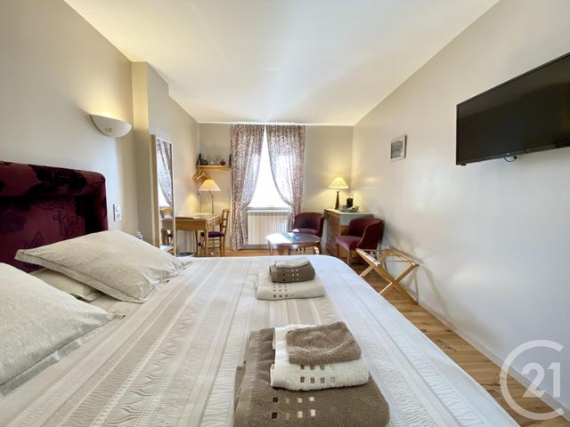 Maison à vendre - 10 pièces - 224,50 m2 - Les Avenieres Veyrins Thuellin - 38 - RHONE-ALPES