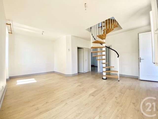 Maison à vendre - 4 pièces - 66,47 m2 - Les Avenieres Veyrins Thuellin - 38 - RHONE-ALPES