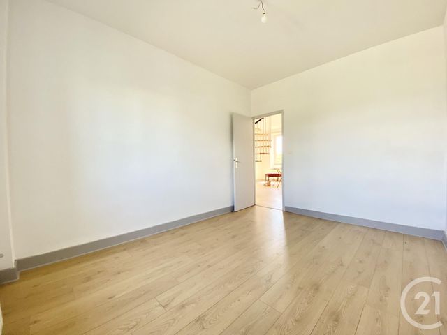 Maison à vendre - 4 pièces - 66,47 m2 - Les Avenieres Veyrins Thuellin - 38 - RHONE-ALPES